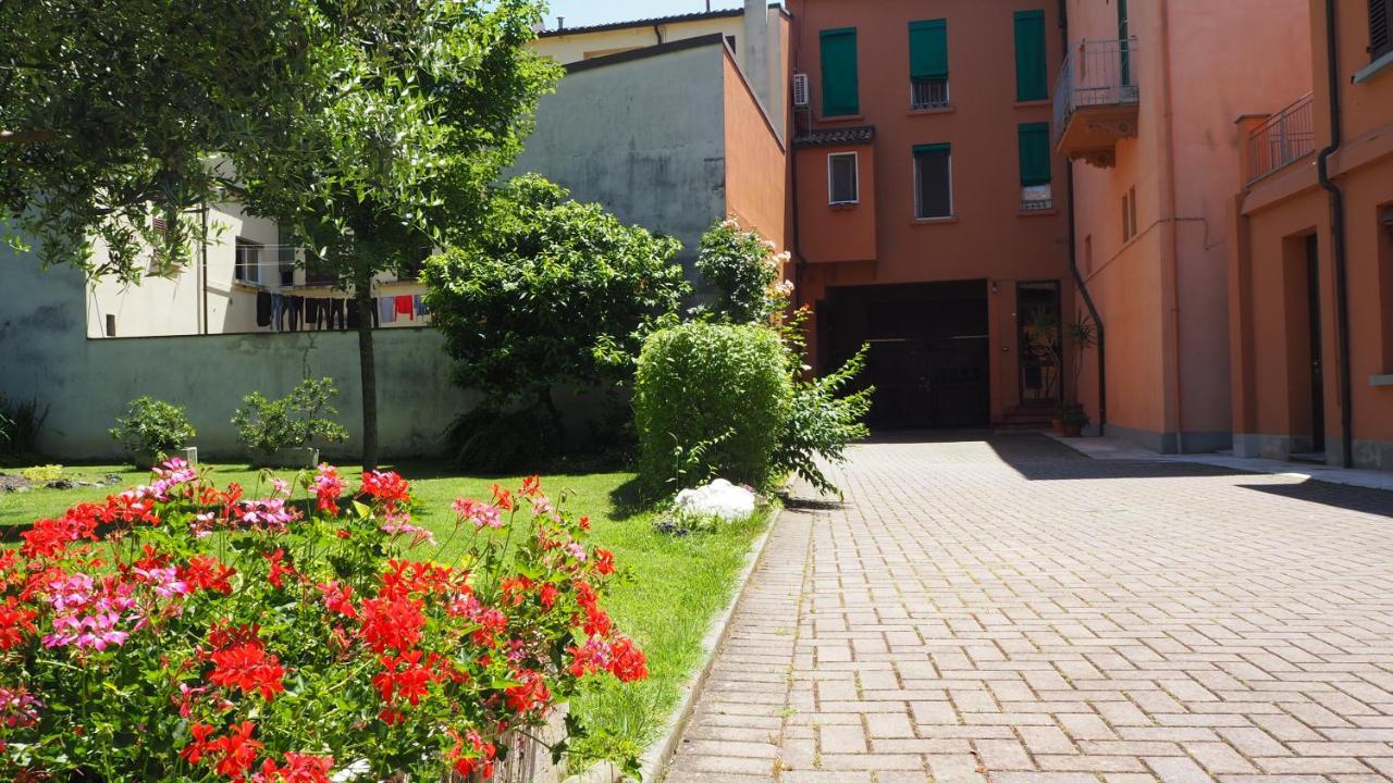 R&B Giardino 34 Bed & Breakfast Forlì Dış mekan fotoğraf