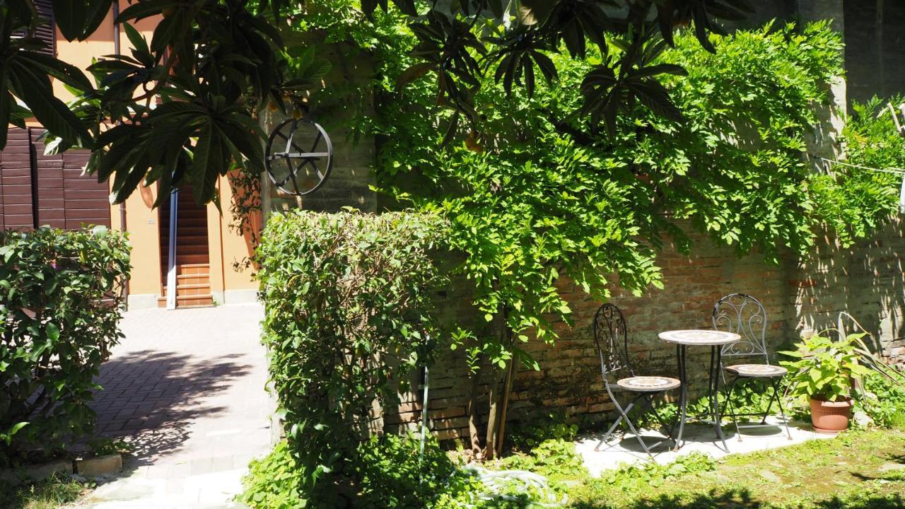 R&B Giardino 34 Bed & Breakfast Forlì Dış mekan fotoğraf
